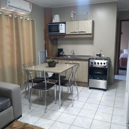Apartamento Das Flores 格拉玛多 外观 照片